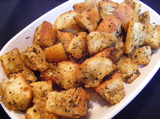 crescent city croutons