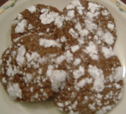 grammie bea's chocolate crackle cookies