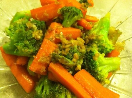 honing gebakken broccoli en worteltjes