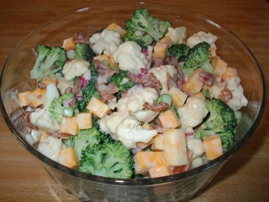 broccoli bloemkool spek salade