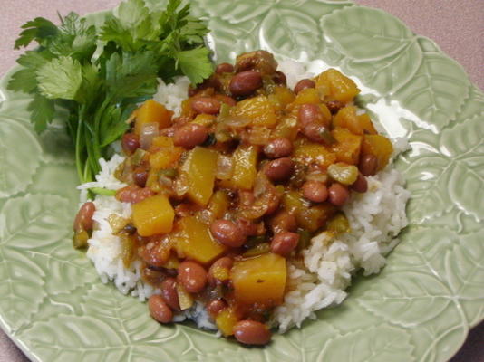 puerto rican beans and rice (habichuelas rosadas)