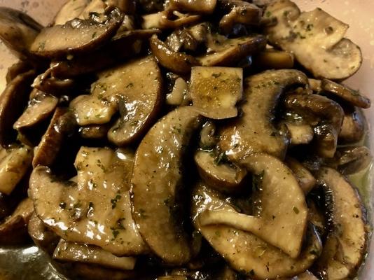 slowcooker ranch mushrooms