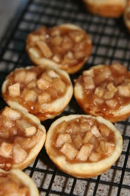 Apple tassies