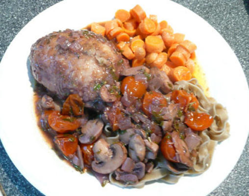 pollo alla cacciatora (kip in Italiaanse jagersstijl)