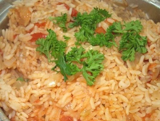 arroz Brasileiro rijst met tomaten en uien