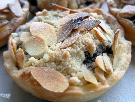 sinaasappel en amandel crumble kerst gehakt pasteien