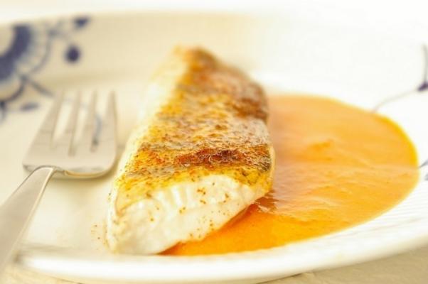 snoekbaars Hongaarse stijl (sanduuml; llandouml; szelet magyarosan)