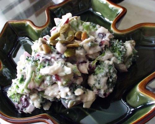 broccoli salade met feta