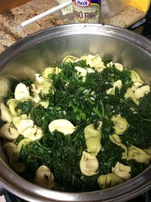 tortellini soep met boerenkool