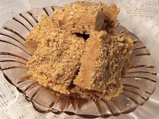 krokante peanut butterscotch layer squares (no bake)