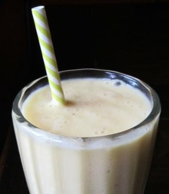 banaan en mango smoothie