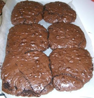 fudgy chocolate-walnut cookies
