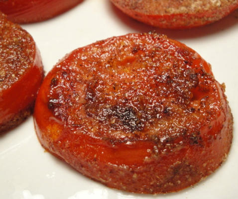 kaneel gekruide gefruite tomaten