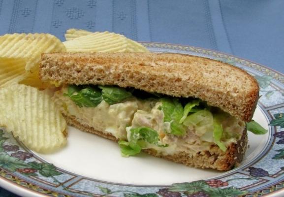 gedraaide tonijn sandwich