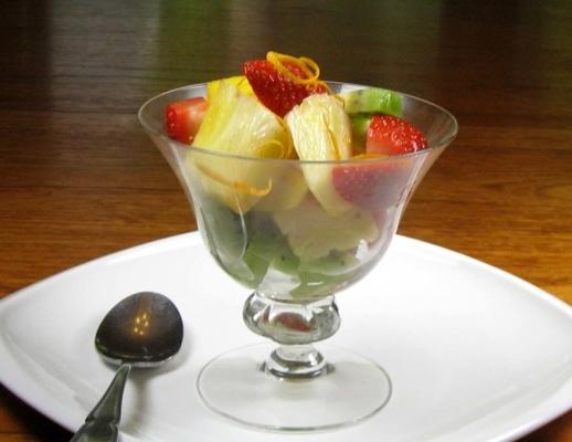 basilicum-limoen fruitsalade (kooklicht)