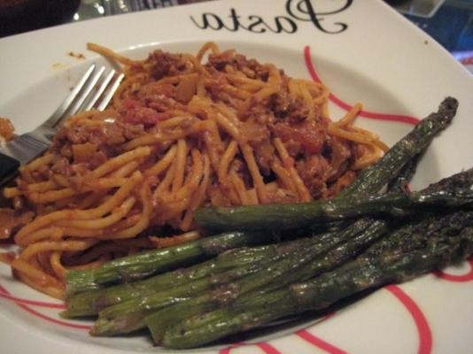 veganistische romige spaghetti bolognese