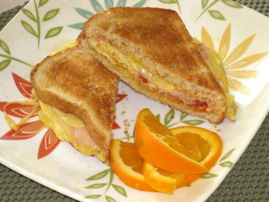 mcperfect brunch sandwich (ei sandwich)