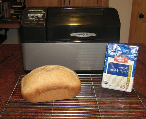 Basis speltbrood voor oven of broodmachine