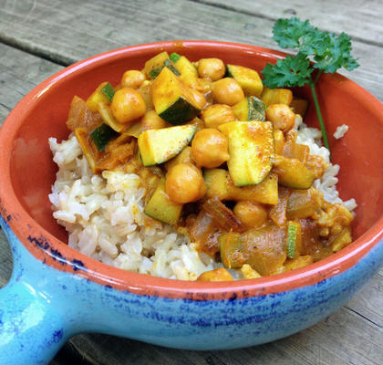 veganistische kikkererwten korma