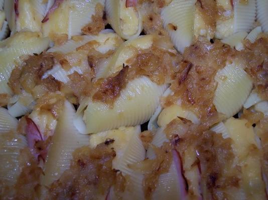 gevulde schelp pierogieën