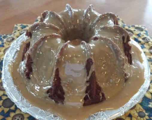 bruine suiker carmel pond cake