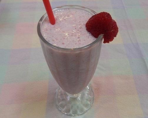 vijf minuten aardbei-banaan-smoothie