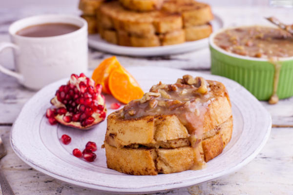 Louisiana zoete aardappel Franse toast met pecannoten honing-boter