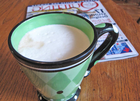 vanille latte met vanillesiroop en vanille ingelegde ruwe suiker