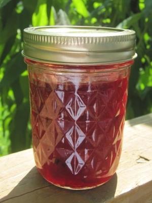 strawberry jam essence de provence