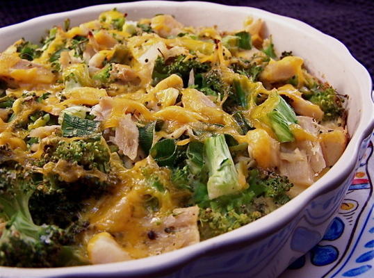 kleine tonijn en broccoli korstloze quiche