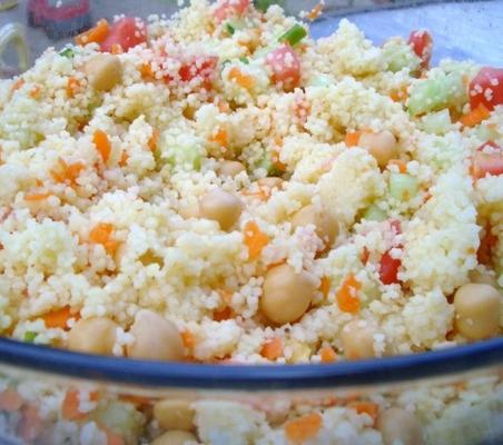 salade van couscous-garbanzo