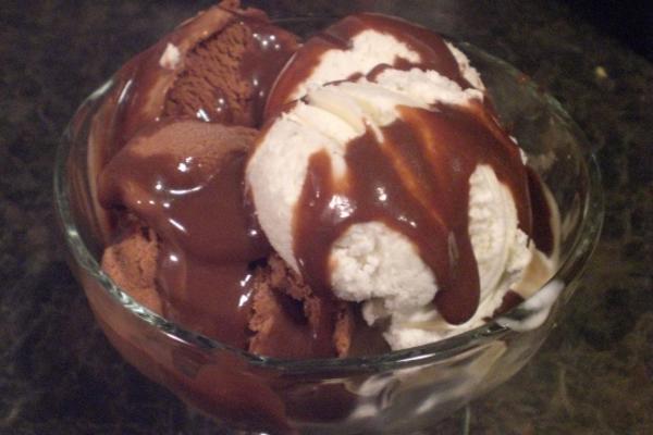warme chocolademelk pindakaas fudge passieijscoupe