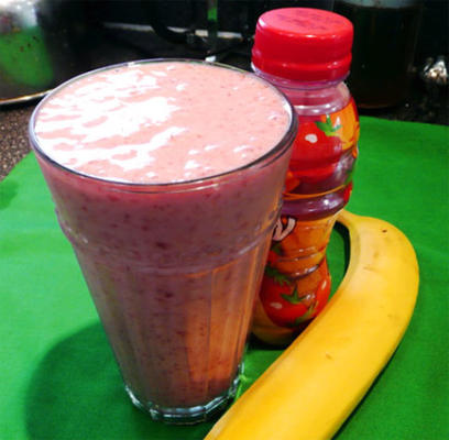 aardbeien banaan v-8 fusion smoothie