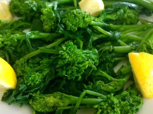 nonna's broccoli rapini, italiaans 