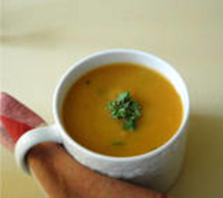 kastanje en butternut squash bisque (veganistisch)