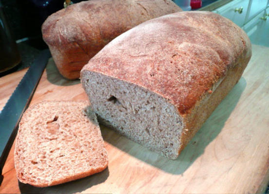 Jane's volledig tarwebrood (met behulp van keukenmachine)