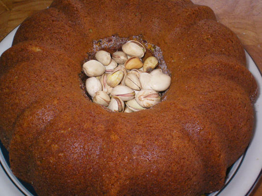 pistache thee cake