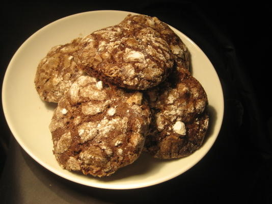chocolade-crackle-top koekjes
