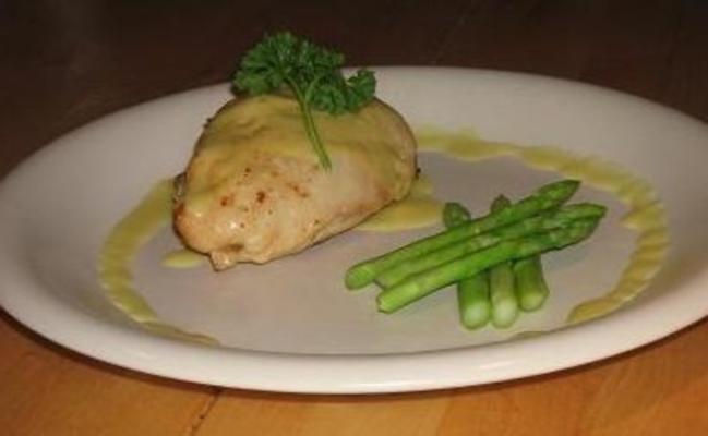 krab gevulde kip met hollandaise saus