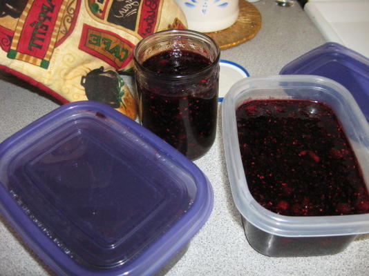 Blackberry no-cook jam