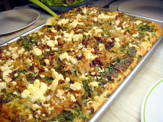 spinazie en feta pizza