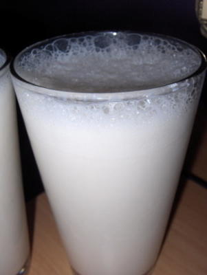 zoete yoghurt shake (tara)