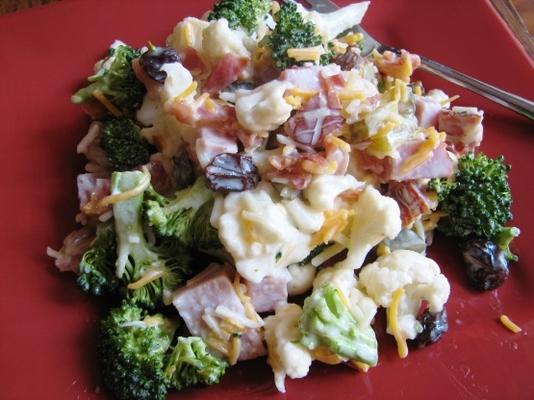 bloemkool en broccolisalade