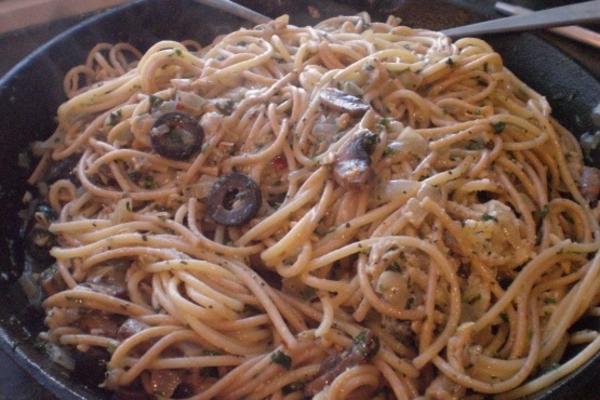 john hinterberger's clam spaghetti