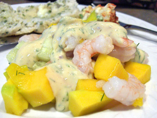 garnalen mango en komkommer salade
