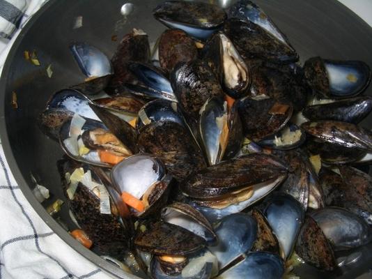 rheinisches muschelessen (rhenish mosselmeel)