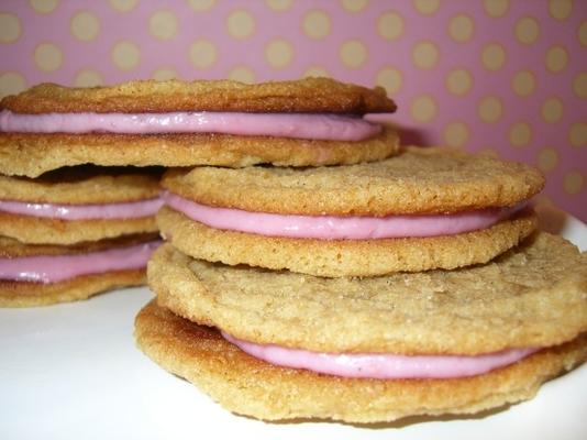 Raspberry Cream Sandwich-koekjes