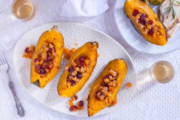 zoete acorn squash met appels en craisins (crock pot)