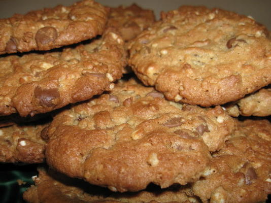 pindakaas koekjes met melkchocoladeschilfers