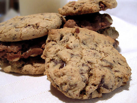 Kahlua-chocolate chip cookies